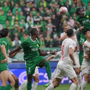 3轮一平两负被申花甩远 争冠热门蓉城只是伪强队？